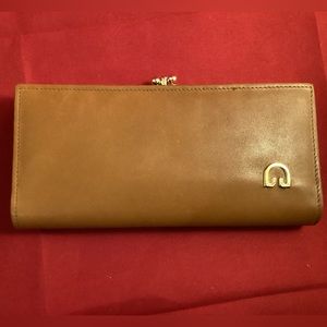 Leather wallet Cambridge by Buxton